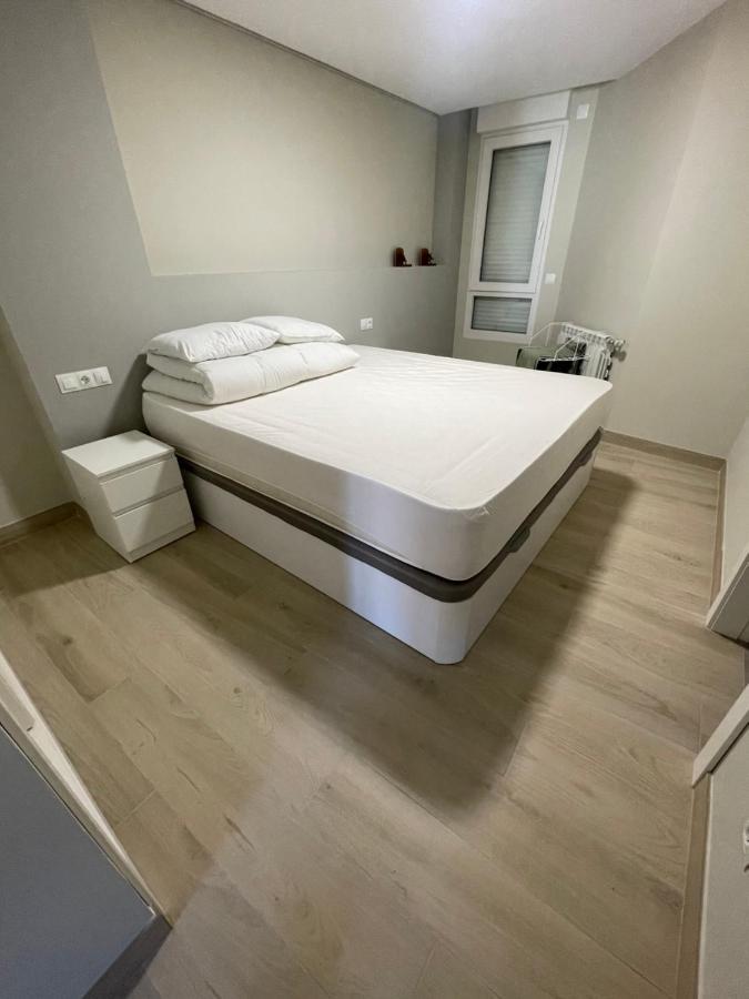Apartamento Recien Reformado En Somo Junto Iglesia Kültér fotó